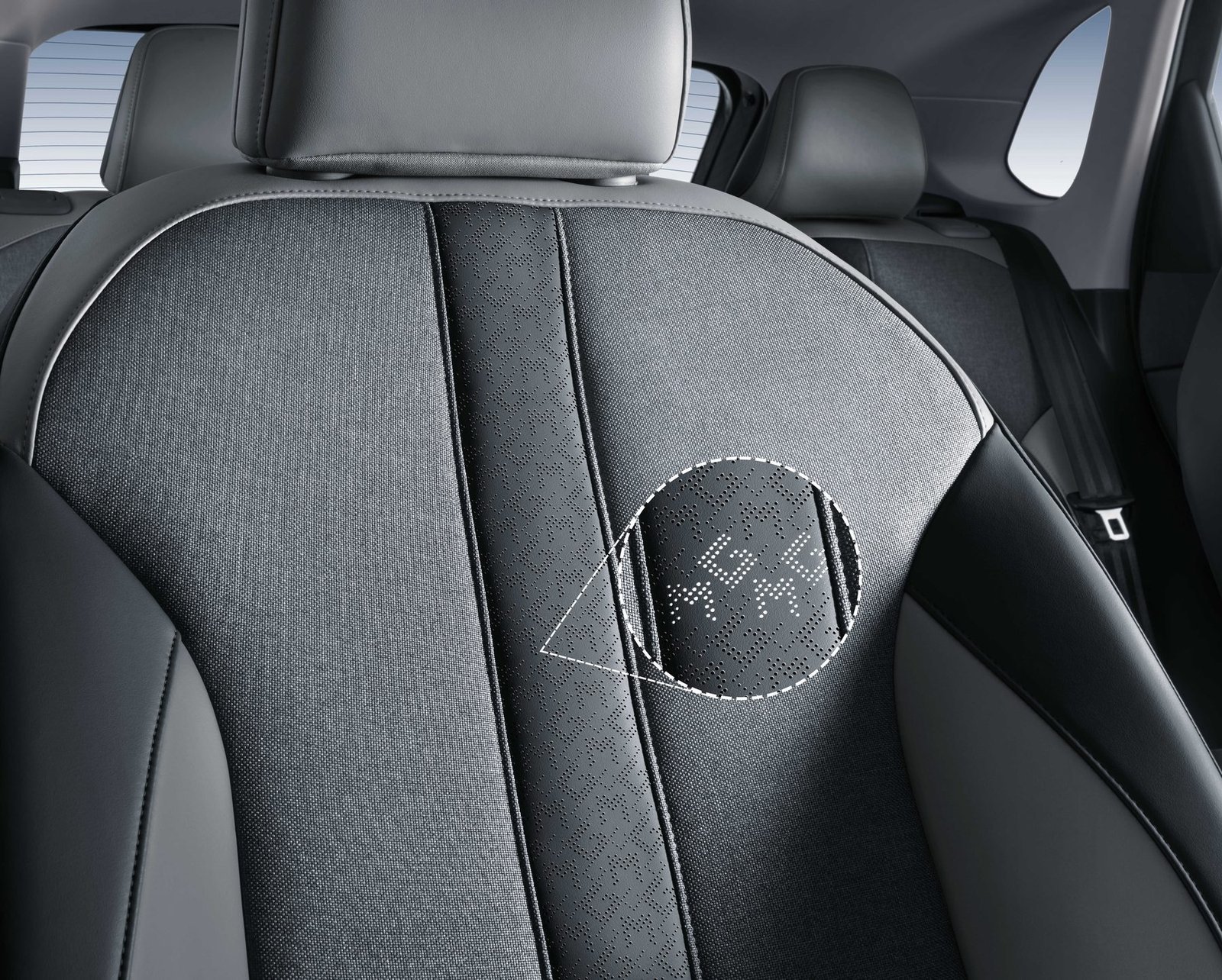 Power panoramic sunroof besar
